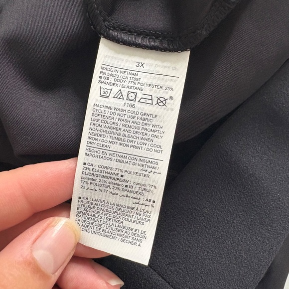 Old Navy Plus Size Wide Leg Activewear - Picture 8 of 11